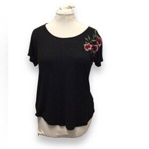 Adiva Women’s Short Sleeve Floral Embroidery Tee Shirt, Black, size M